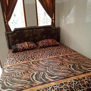  Habitación en casa particular Cempaka 2